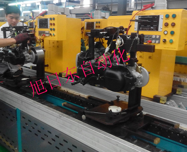 發(fā)動機(jī)在線檢測線